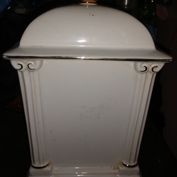 Paul Sebastian Limited Edition 1993 Porcelain Mant - Picture 2 of 3